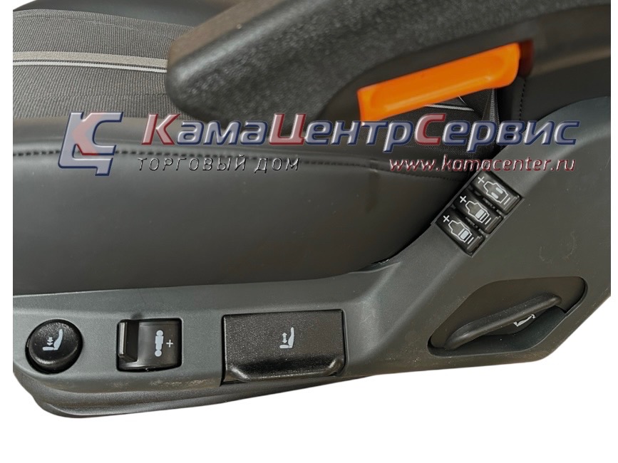 Сиденье водительское (пневматика) T56 HOWO 1 AZ1662511076